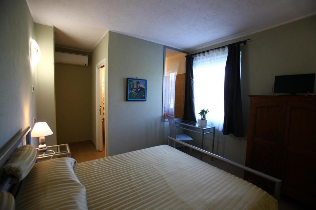 Il Vecchio Mulino Di Bairo Guest House ห้อง รูปภาพ