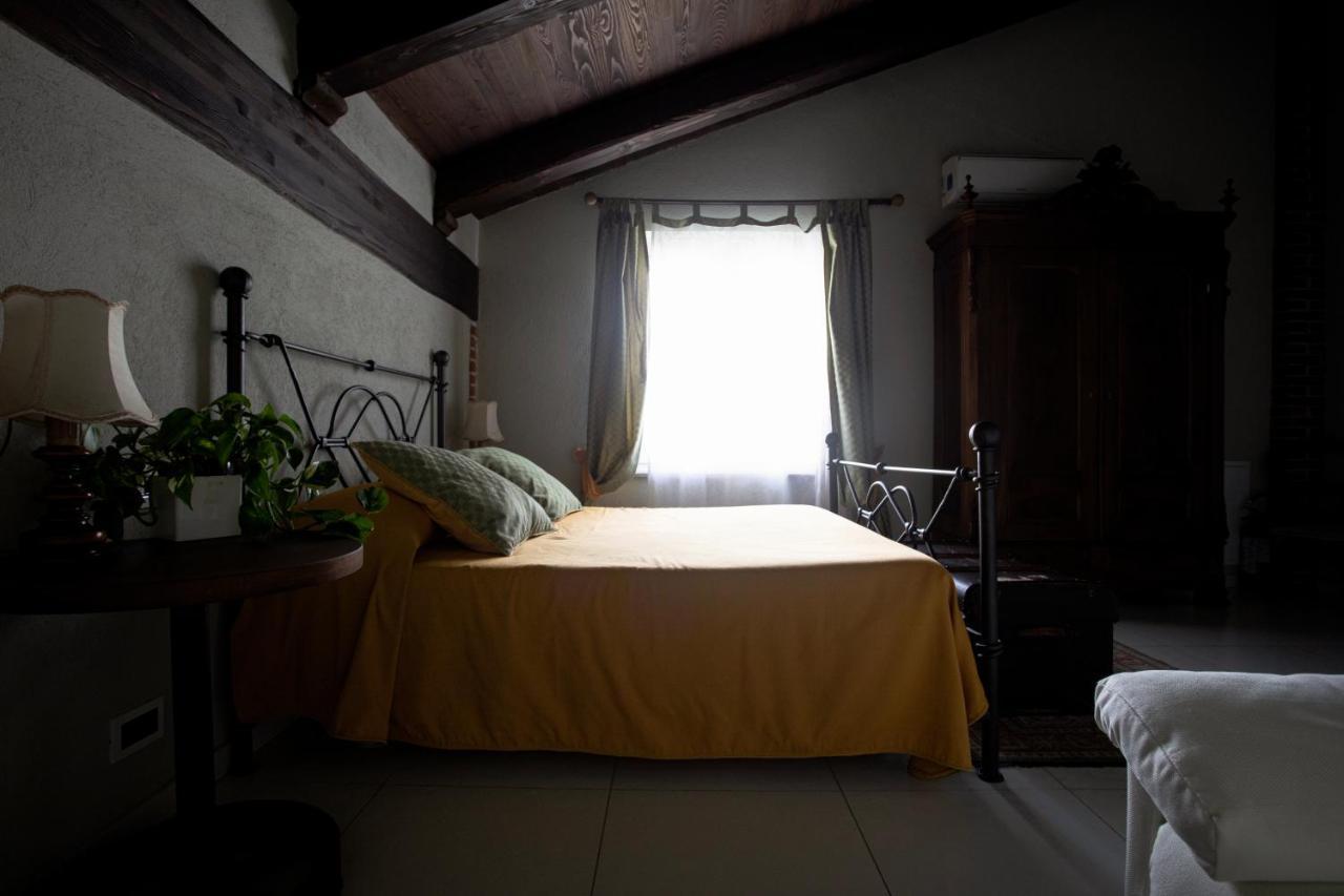 Il Vecchio Mulino Di Bairo Guest House ภายนอก รูปภาพ