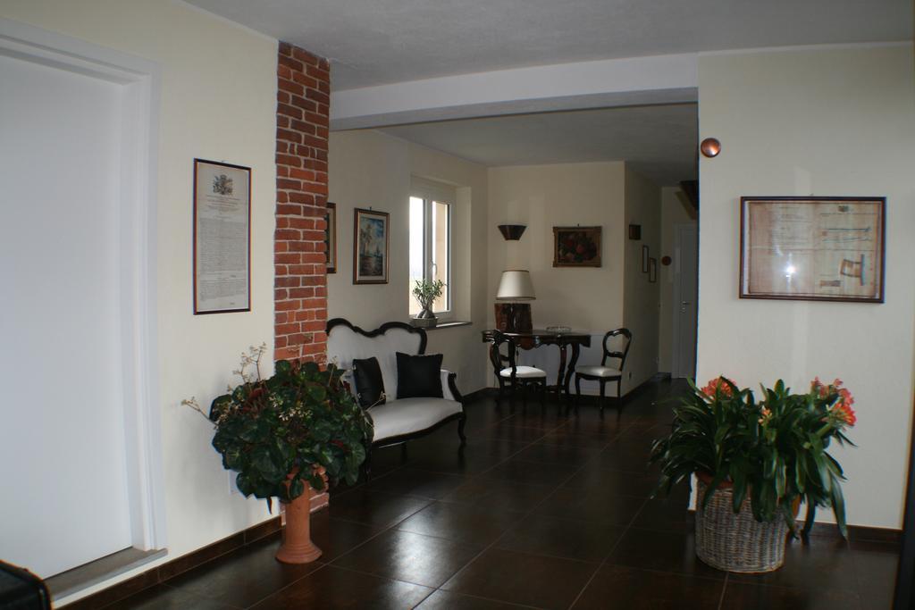 Il Vecchio Mulino Di Bairo Guest House ภายนอก รูปภาพ