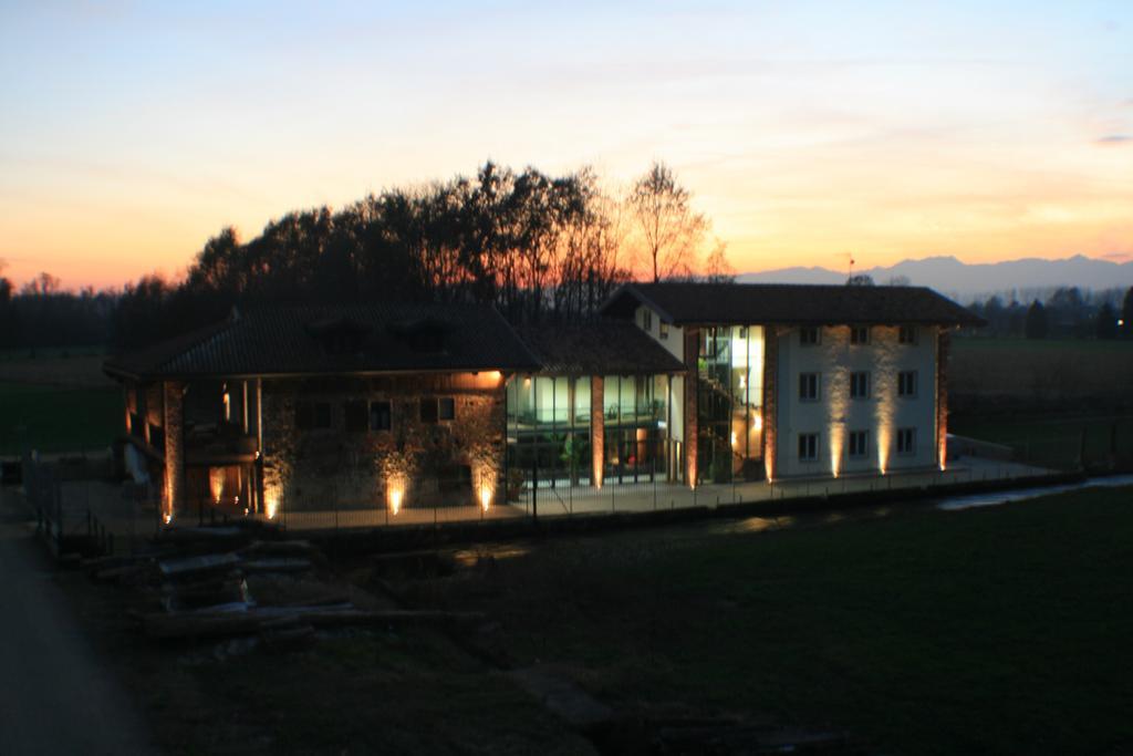 Il Vecchio Mulino Di Bairo Guest House ภายนอก รูปภาพ