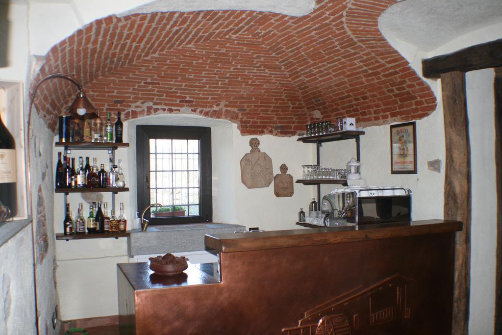 Il Vecchio Mulino Di Bairo Guest House ภายนอก รูปภาพ