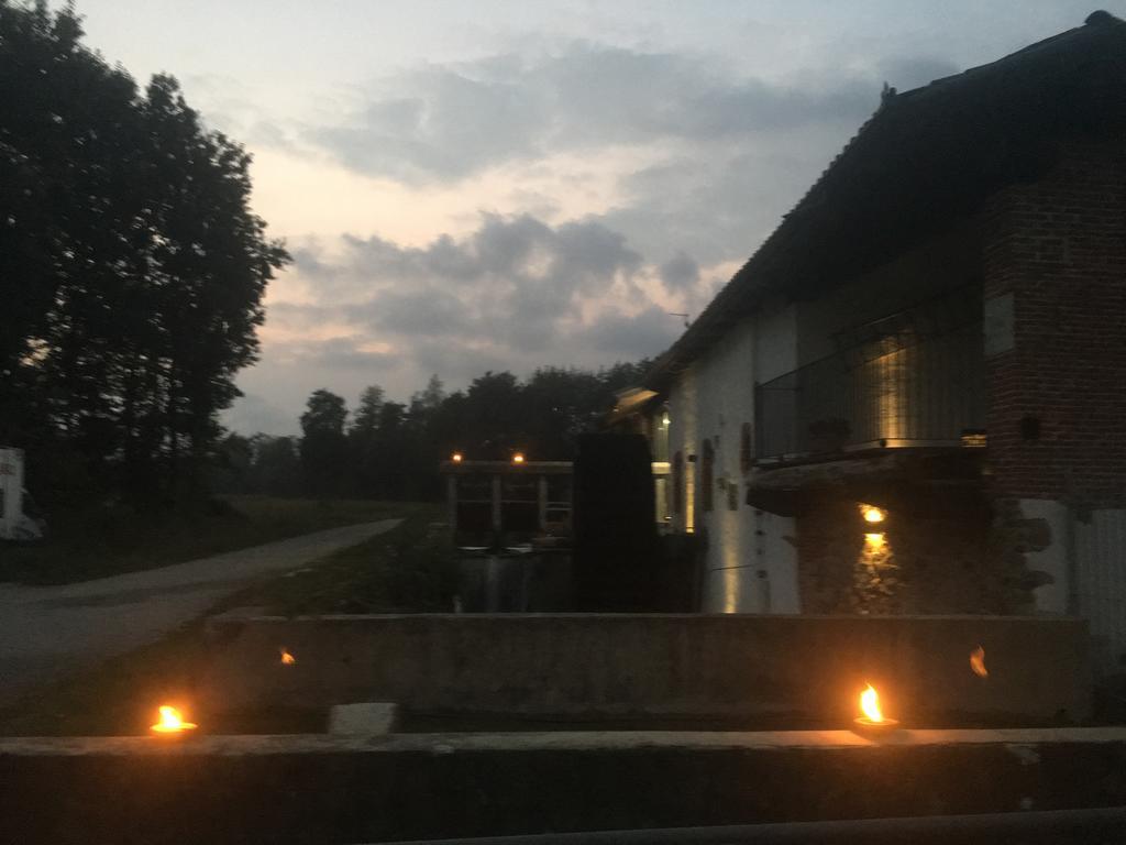 Il Vecchio Mulino Di Bairo Guest House ภายนอก รูปภาพ