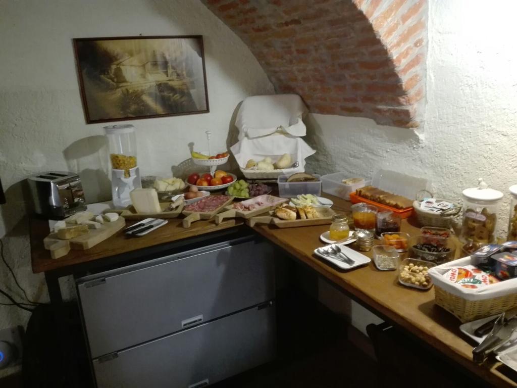 Il Vecchio Mulino Di Bairo Guest House ภายนอก รูปภาพ